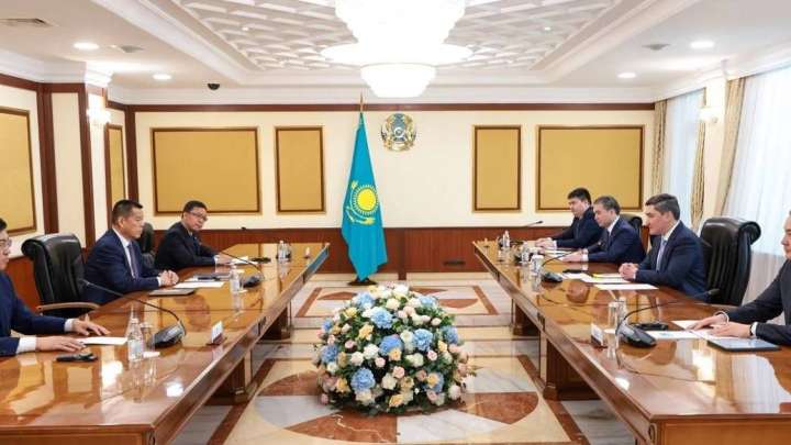 Олжас Бектенов Shandong Energy Group Co. басқарма төрағасы Ли Вэймен кездесу өткізді