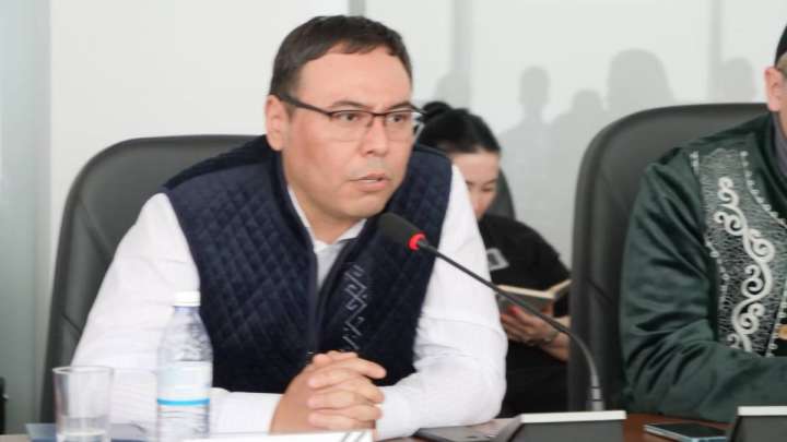 Қазақстан - Қытай серіктестігі жаңа деңгейге көтерілуде - сарапшы Жақсыбек Жиеналиев