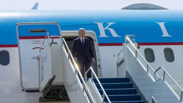 Шавкат Мирзиёев Астанаға келді