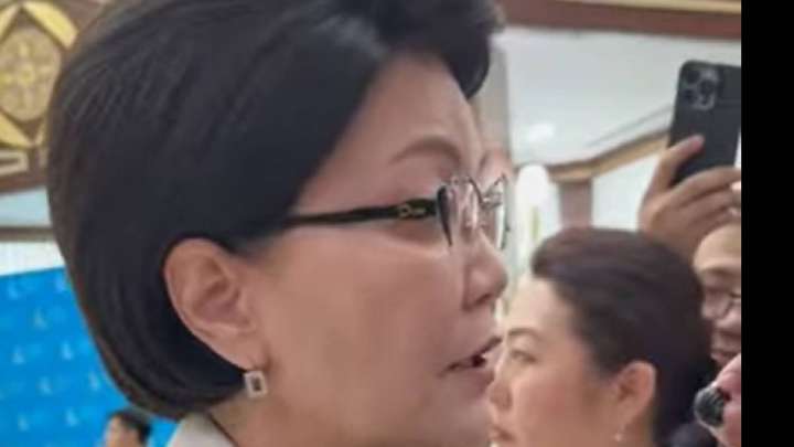 Еңбек және халықты әлеуметтік қорғау министрлігі қос аяғынан айырылған қыздың оңалтуын мойнына алды