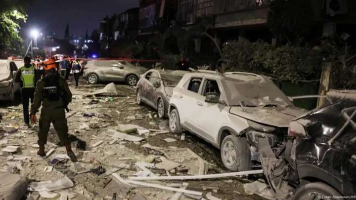 Израиль мен Иран бір бірін атқылап жатыр