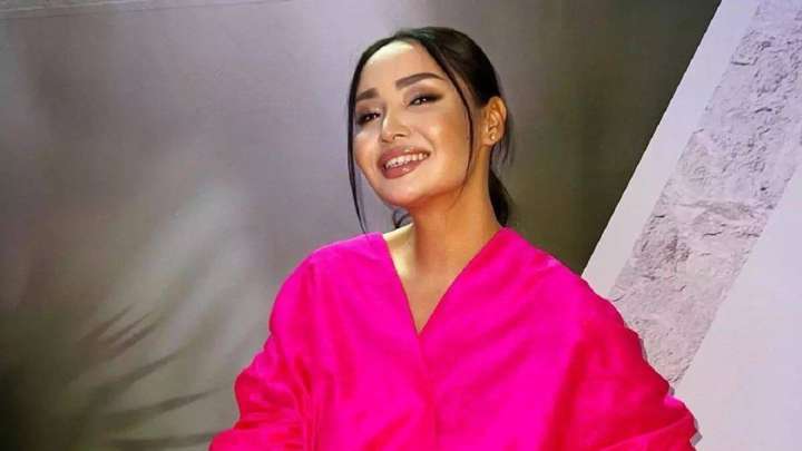 Аша Матай әкесінің туған күніне тосынсый жасады