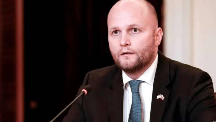 Киевке әскери көмек көрсету ісі: Словакияда 8 адам ұсталды