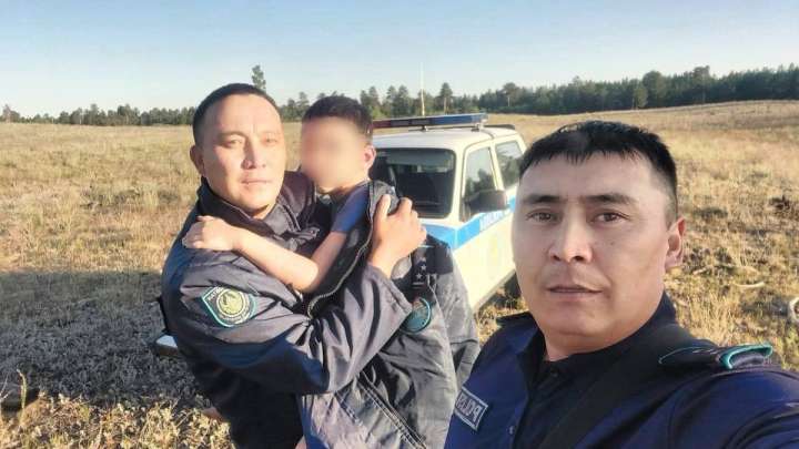 Семейде жоғалған 7 жастағы бала  орманнан аман табылды