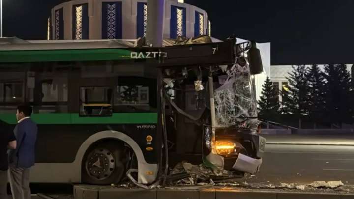 Автобустар тозған; жүргізушілердің ұйқысы қанбайды – Сәбит Аманбаев