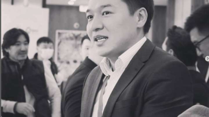 Журналист Айбар Олжай Бас прокуратураға Марғұлан Тұрсыновқа қатысты арыз тапсырды