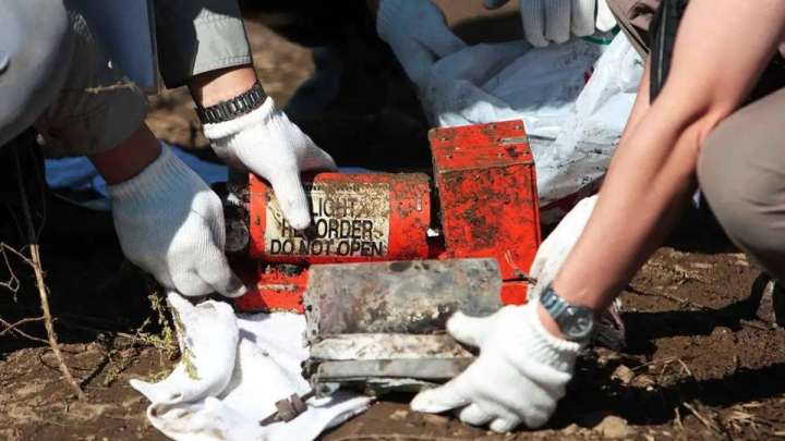 Air India ұшағының апатына қатысты қара жәшіктегі деректер сәтті алынды