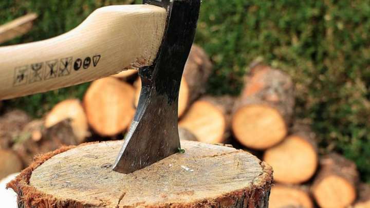 Қызылордада әйелін балталаған адамға қатысты үкім шықты