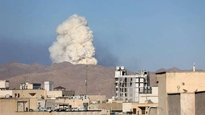 Иранда Израиль шабуылдарынан қаза тапқандар саны 950 адамға жетті