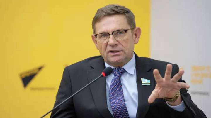 Депутат Пономарев Алматыда 40 қабатты кешен салуға қарсы