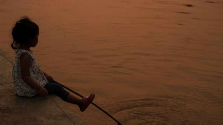 Суға батқан баланы құтқарушы аман алып қалды