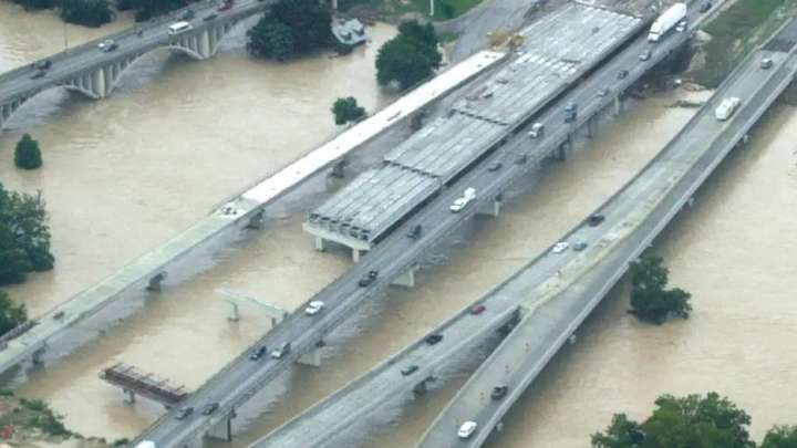 Техастағы су тасқынынан қаза тапқандар саны 24 адамға жетті