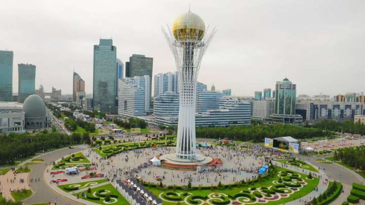 Тоқаев қазақстандықтарды Астана күнімен құттықтады