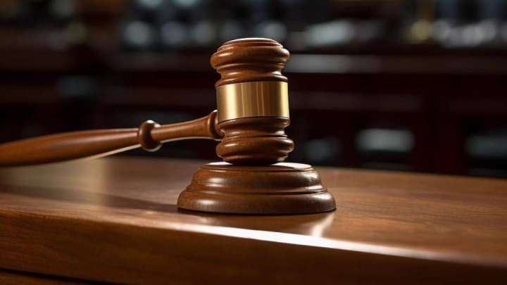 Қостанайда ВИЧ-пен ауыратын ер адам өгей қызын зорлаған