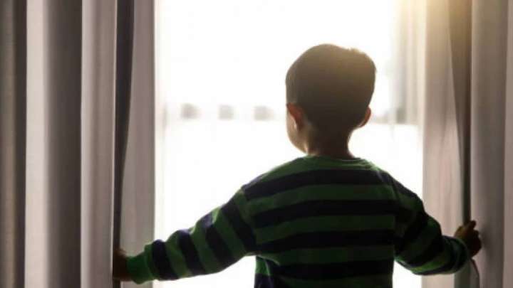 Астанада бір тәулікте төрт бала терезеден құлап кетті