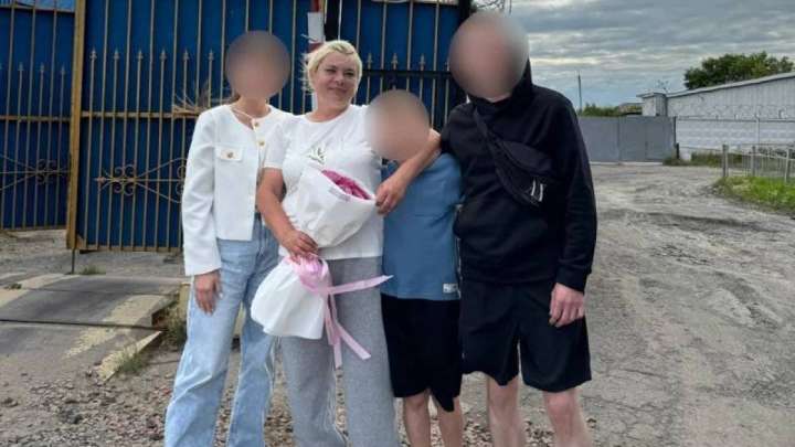 Рақымшылық аясында алғашқы әйел бостандыққа шықты