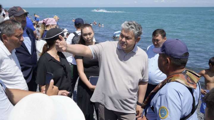 Демалыс орындарындағы былық үшін Қонаев пен Балқаштың әкімдері жазаланды