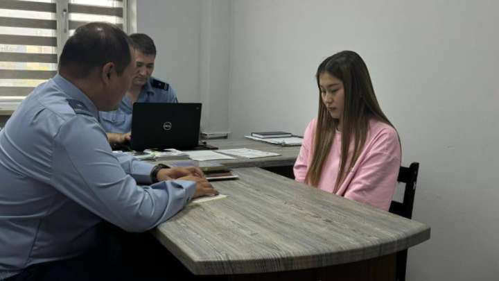 Қытайда орынсыз пранк жасаған қазақстандық блогер кешірім сұрады