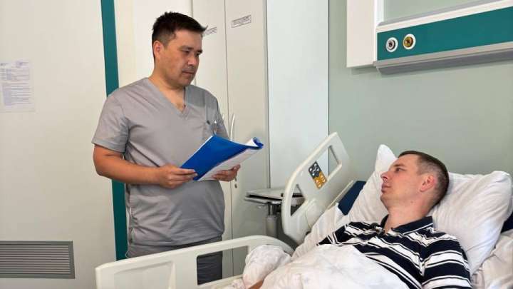 Тоқаев дәрігерлерге жасалатын шабуылдарға қатаң жаза енгізуді тапсырды