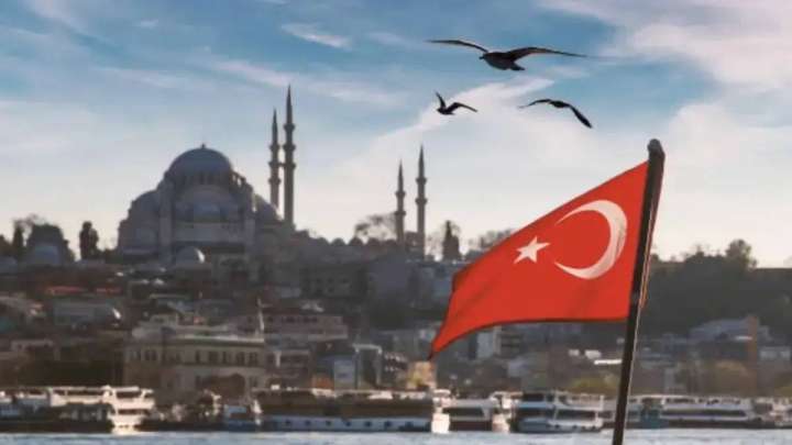 Түркия азаматтарына Қазақстанда визасыз болу мерзімі ұзартылды