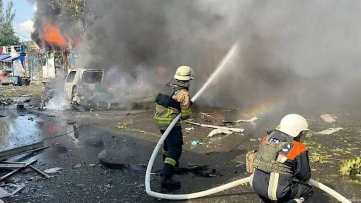 Украинаға жасалған шабуылдардан екі адам қаза тапты, 15 тұрғын жараланды