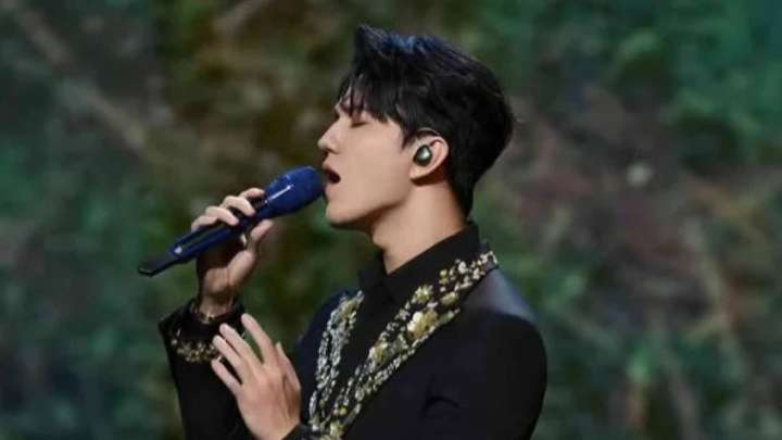 Димаштың әні алғаш рет Disney радиосында қойылды