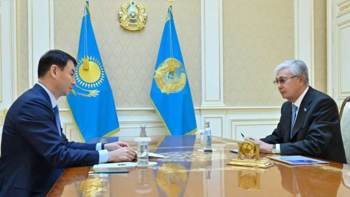 Тоқаев: Алматыда тау бөктеріндегі құрылысқа шектеу қойылады