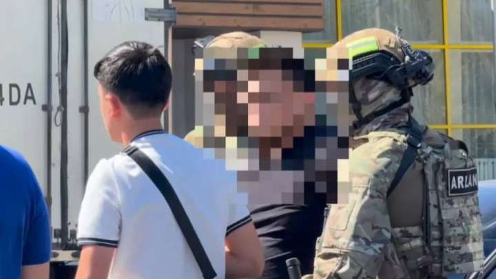 Жетісуда полиция заңсыз вейп сатушыларын ұстады