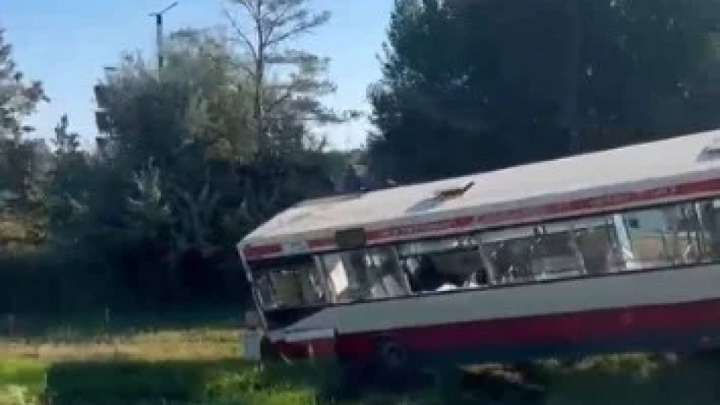 Астанадағы жол апаты: 14 адам ауруханаға жеткізілді