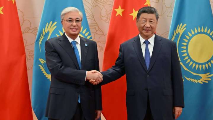 Тоқаев ҚХР Төрағасы Си Цзиньпинмен келіссөз жүргізді