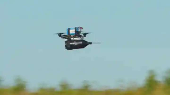 Украина дрондары Ресейдегі мұнай өңдеу зауыттарын атқылады