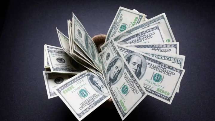 Қор нарығында доллар сәл арзандады