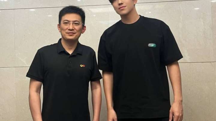 Димаш Қытайда жаңа музыкалық шоу бастамақ