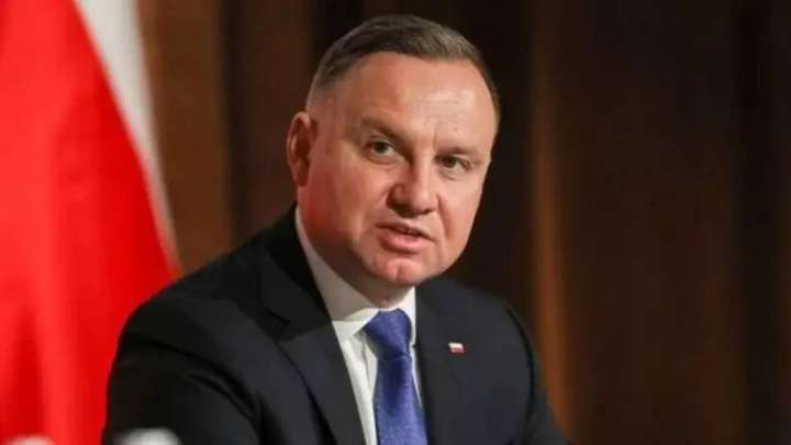 Экс-президент журналист болатынын айтты