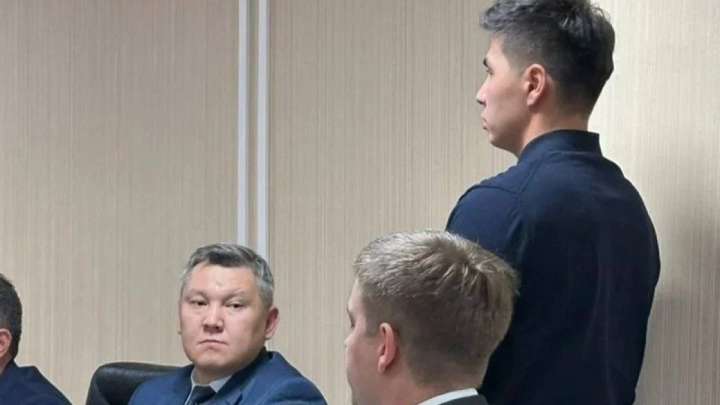 Блогер Ерболат Жанәбілов сотта кінәсін мойындамады