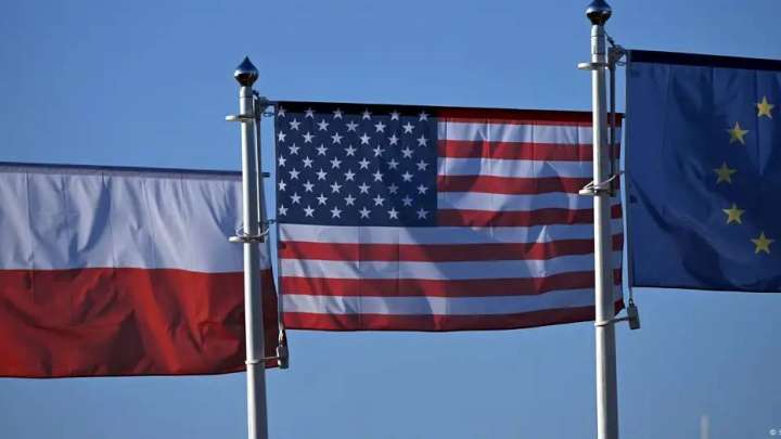 Польша триллион доллармен клубқа кіруден дәмелі