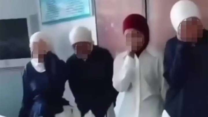 "Мектепке хиджабпен келген": Министрлік мәлімдеме жасады