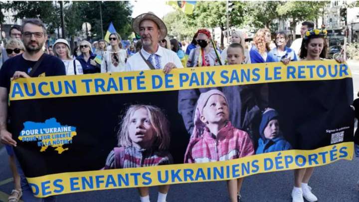 Ресей ұрланған украин балаларын мәжбүрлеп әскери дайындықтан өткізуде