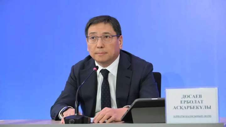 Ерболат Досаев  Ақордаға шақырылды