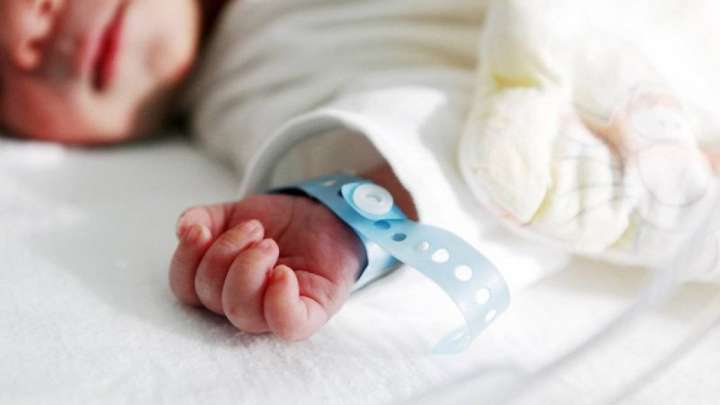 Құны – 500 мың теңге: аналар сәбилерін сатпақшы болған