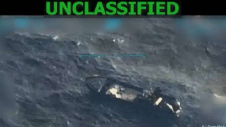 Есірткі тасымалы: АҚШ Доминикан жағалауында ұшқыр қайыққа соққы жасады