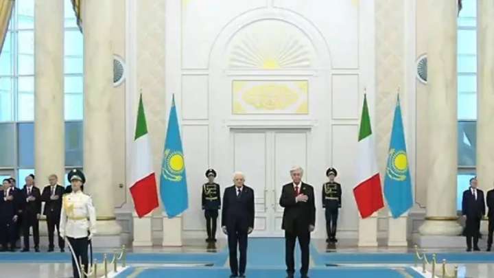 Қасым-Жомарт Тоқаев Италия Президентін Ақордада қарсы алды