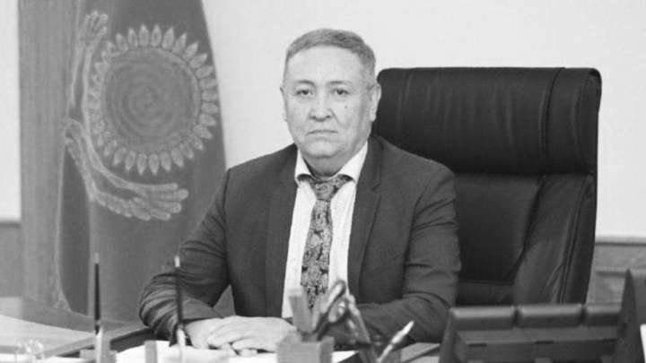 Атырау мұнай өңдеу зауытының бұрынғы басшысы отельде көз жұмды