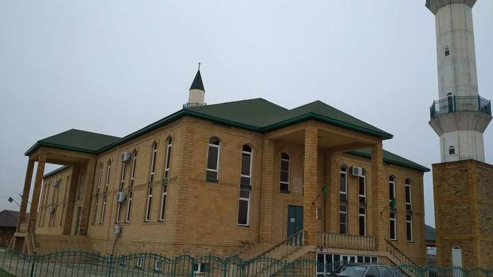 Казак ауылдарының атауларынан дау шықты. Қадыров пен генерал шарт та шұрт кетісті