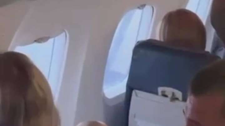 Қостанайдан Астанаға ұшқан Qazaq Air ұшағы ақау анықталып, кері қонды