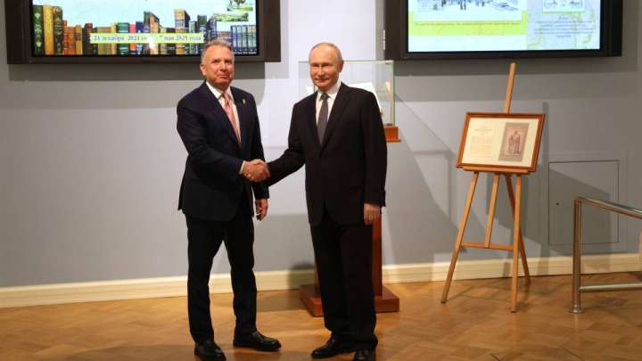 Трамп: Мен Уиткоффты Путинге 15 минутқа жібердім, ал олар 5 сағат сөйлесіпті