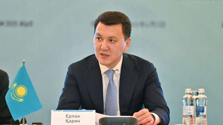 Ерлан Қарин: Алдағы өзгерістер ауқымы жаңа Конституция қабылдағанмен бірдей