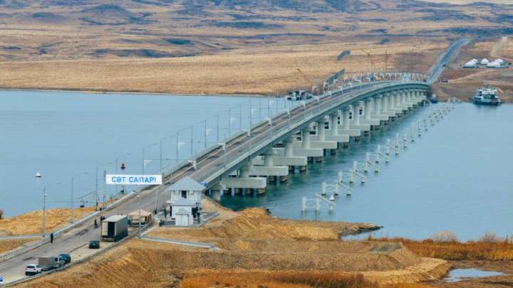 Депутат Тұмашиновтың әйелі Бұқтырма көпірін салудан миллиардтаған табыс тапқан