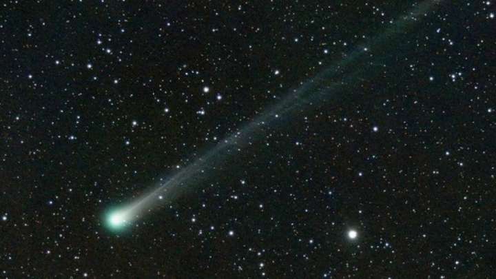 Араға 1000 жыл салып. Lemmon құйрықты жұлдызы жерге жақындайды