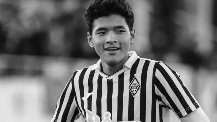 Өмірден өткен 19 жастағы футболшы емханаға қандай күйде жеткізілген